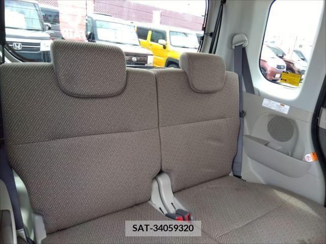 Daihatsu TANTO 2017-08 369288-13