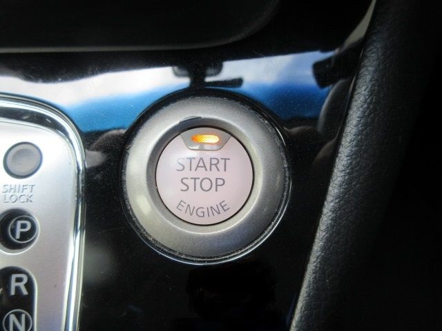 Nissan SERENA 2014-12 186523-17