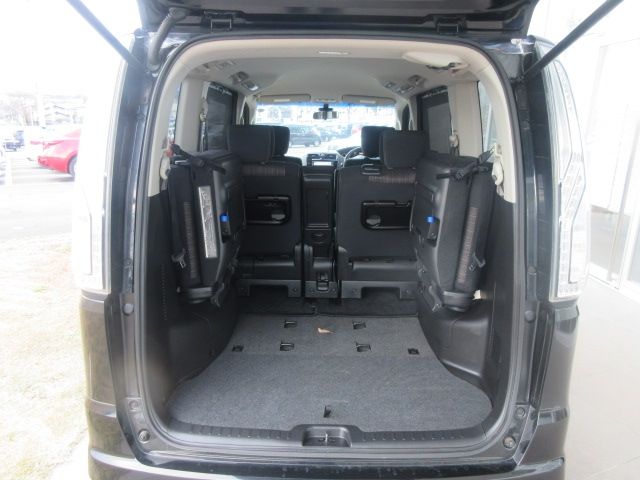 Nissan SERENA 2014-12 186523-10