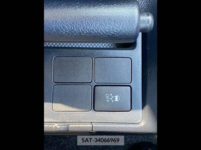 Toyota VITZ 2017-07 308735-24