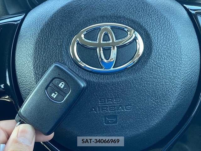 Toyota VITZ 2017-07 308735-3