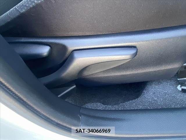 Toyota VITZ 2017-07 308735-26
