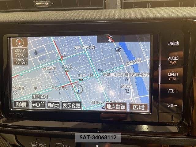 Toyota AQUA 2016-01 221590-2