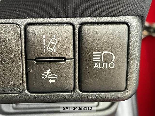 Toyota AQUA 2016-01 221590-4
