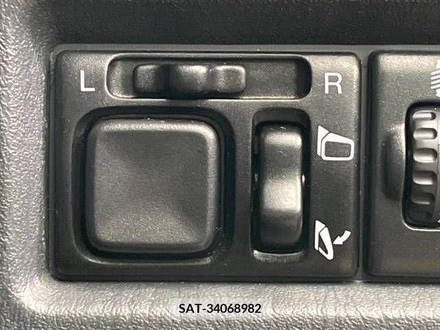 Suzuki JIMNY SIERRA 2014-04 245780-5