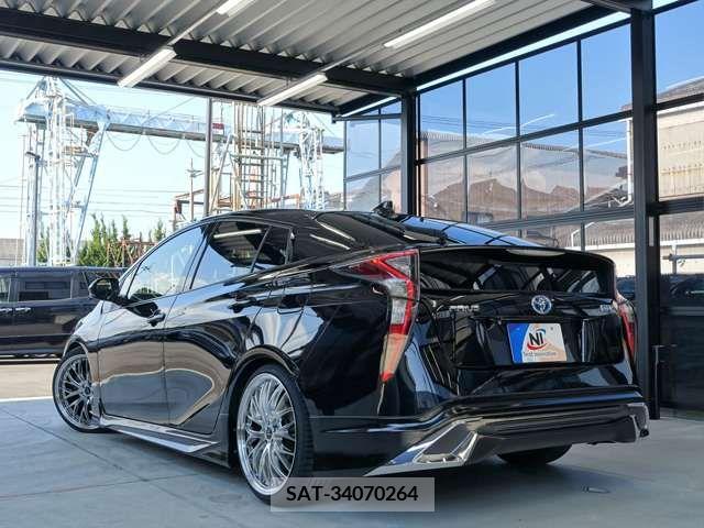 Toyota PRIUS 2018-12 222027-14