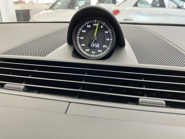 Porsche PANAMERA 2017-09 13084-13