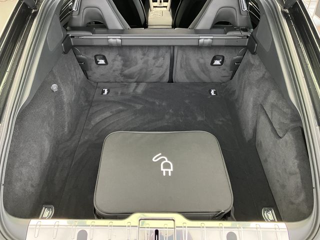 Porsche PANAMERA 2017-09 13084-18