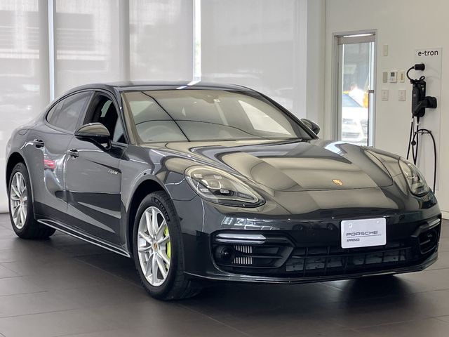 Porsche PANAMERA 2017-09 13084-2