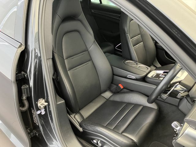 Porsche PANAMERA 2017-09 13084-15