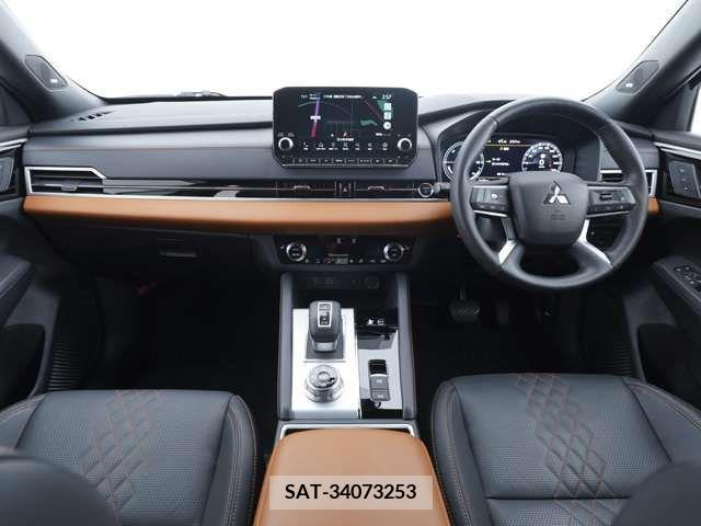 Mitsubishi OUTLANDER PHEV 2023-03 213558-5