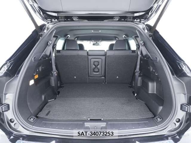 Mitsubishi OUTLANDER PHEV 2023-03 213558-11