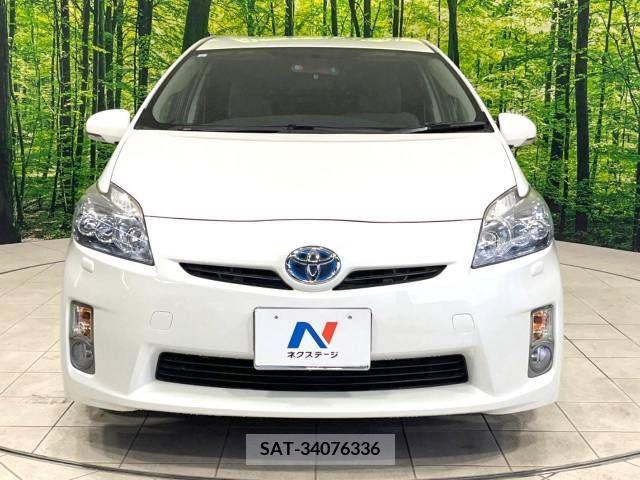 Toyota PRIUS 2011-02 322011-14
