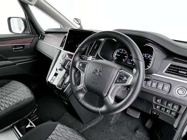 Mitsubishi DELICA D5 2022-03 27063-13