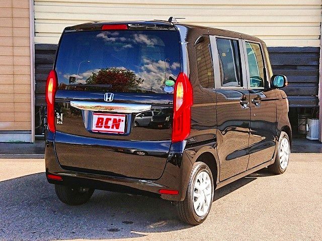Honda N BOX 2021-09 11554-2
