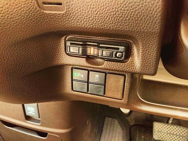Honda N BOX 2021-09 11554-22
