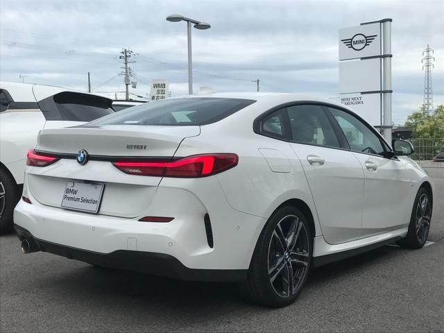 Bmw 2 SERIES 2022-05 4632-2