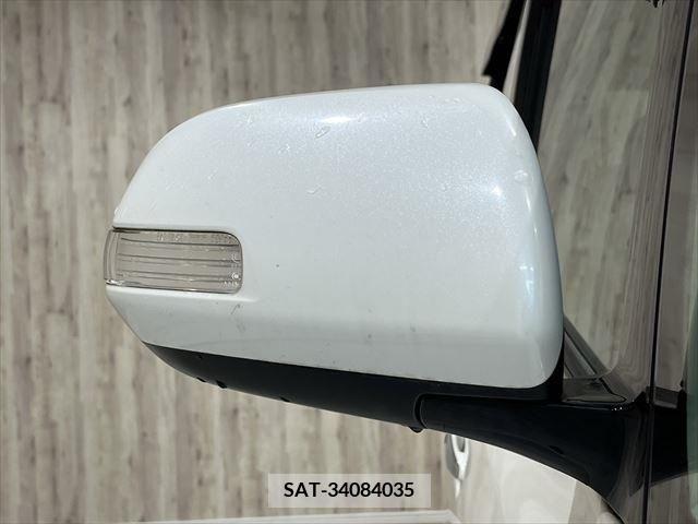 Toyota VELLFIRE 2010-06 345838-27