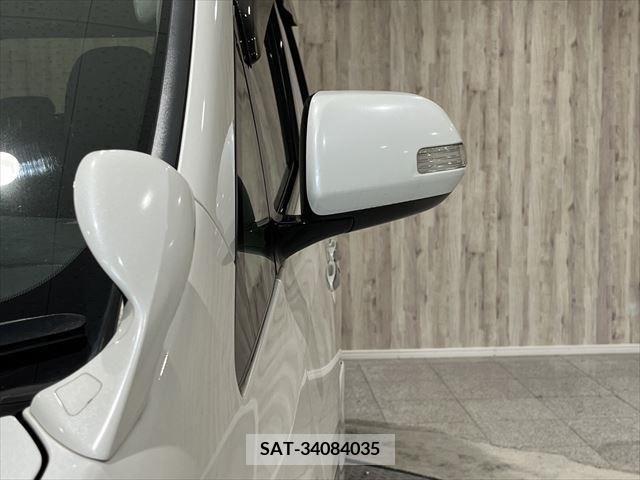 Toyota VELLFIRE 2010-06 345838-26