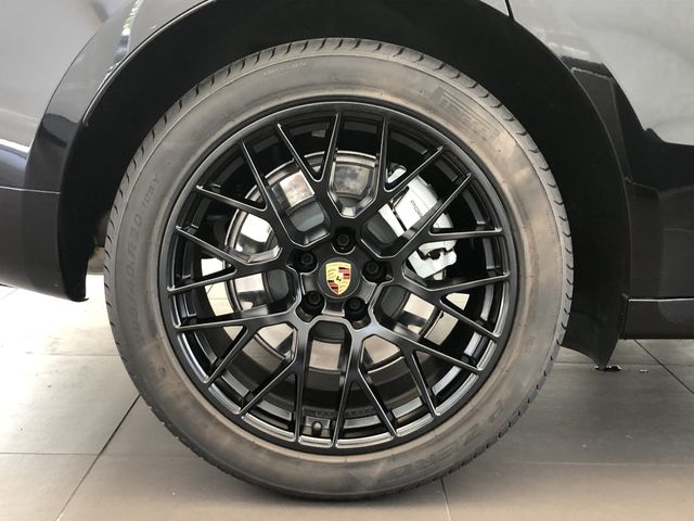 Porsche MACAN 2020-09 23027-3