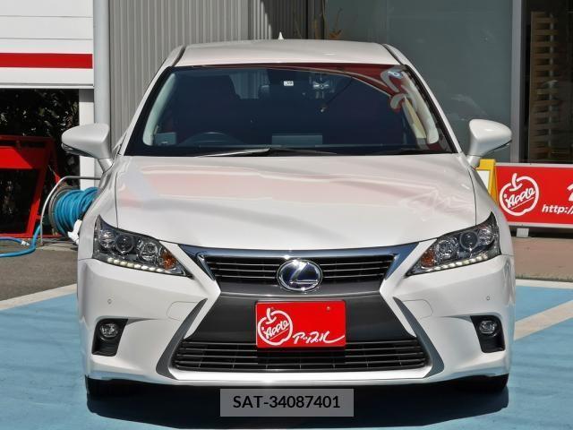Lexus CT 2015-10 235217-5