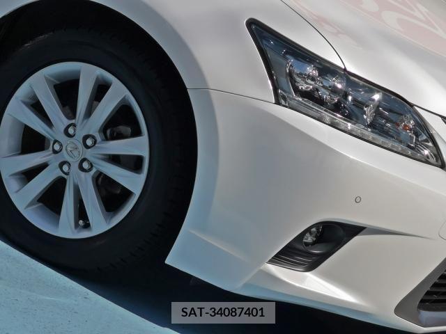 Lexus CT 2015-10 235217-7