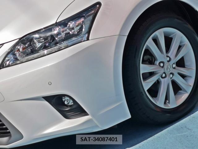 Lexus CT 2015-10 235217-9