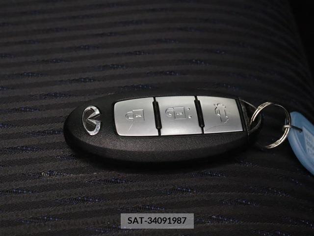 Nissan SKYLINE 2019-03 285247-16