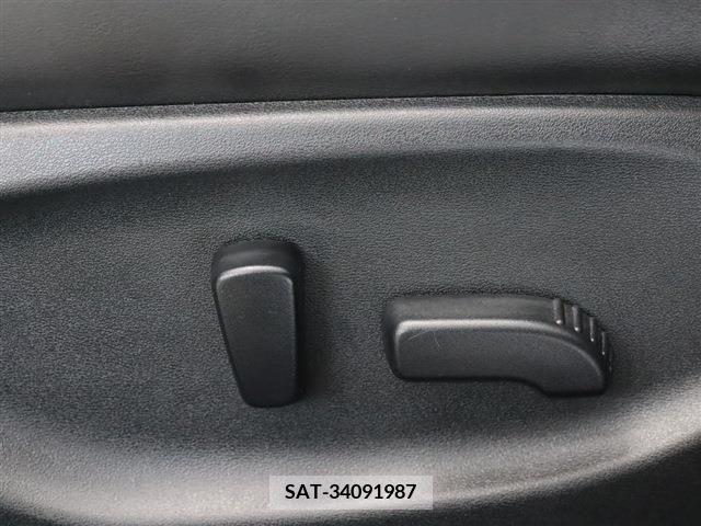 Nissan SKYLINE 2019-03 285247-11