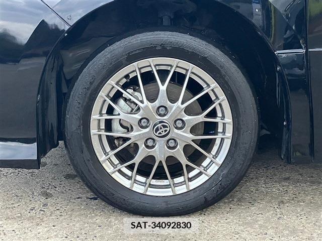 Toyota NOAH 2020-08 207377-11