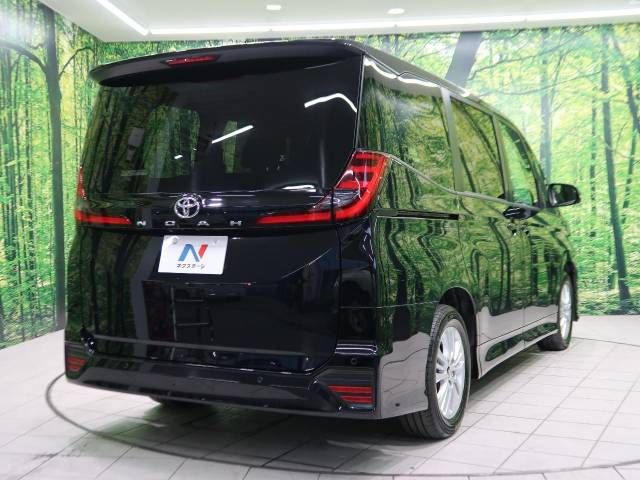 Toyota NOAH 2023-06 191527-18