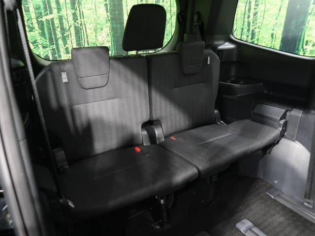 Toyota NOAH 2023-06 191527-10
