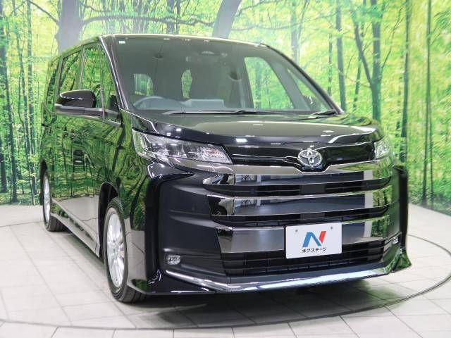 Toyota NOAH 2023-06 191527-17