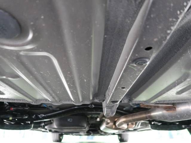 Toyota NOAH 2023-06 191527-19