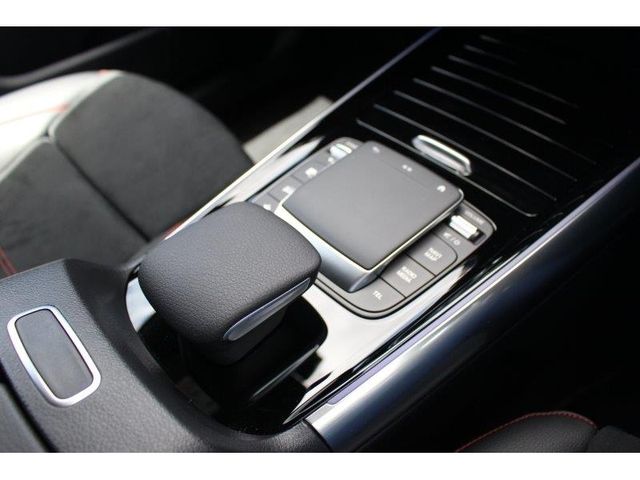 Mercedes Benz GLA-CLASS 2020-09 3151-20