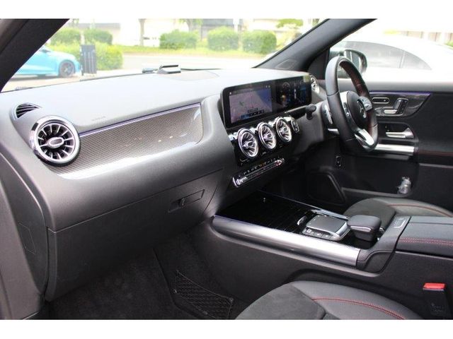 Mercedes Benz GLA-CLASS 2020-09 3151-26