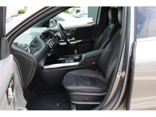 Mercedes Benz GLA-CLASS 2020-09 3151-27