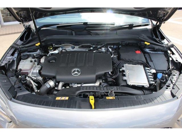 Mercedes Benz GLA-CLASS 2020-09 3151-8