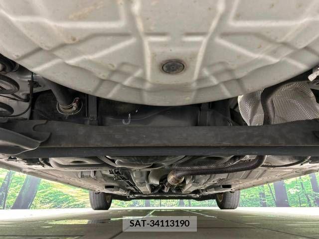 Nissan NOTE 2019-01 338104-18