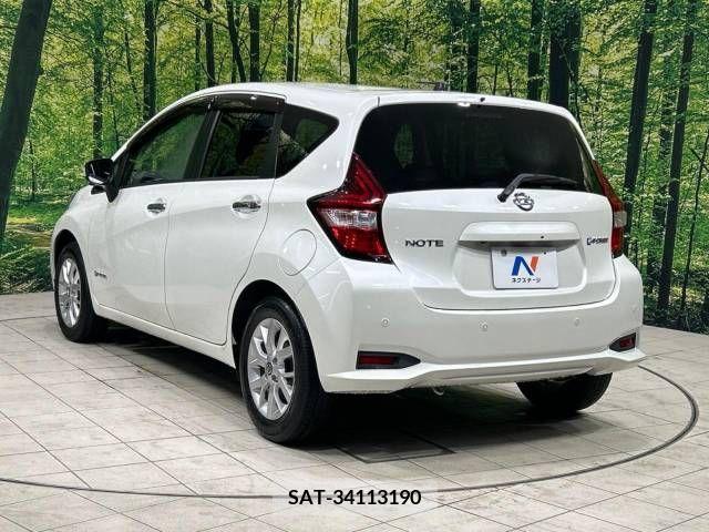 Nissan NOTE 2019-01 338104-16