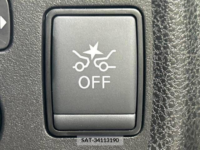 Nissan NOTE 2019-01 338104-4