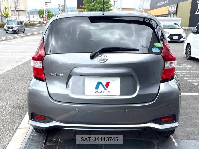 Nissan NOTE 2019-04 365488-18