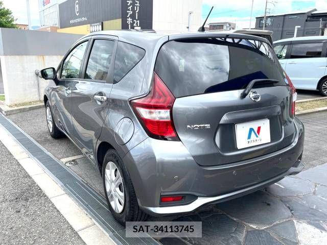 Nissan NOTE 2019-04 365488-17