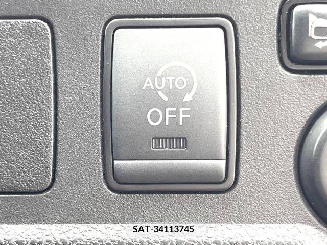 Nissan NOTE 2019-04 365488-5