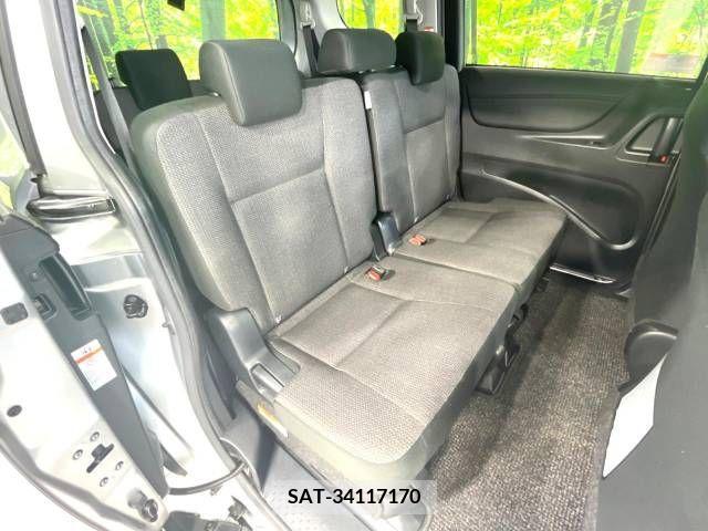 Toyota SIENTA 2019-08 298344-9