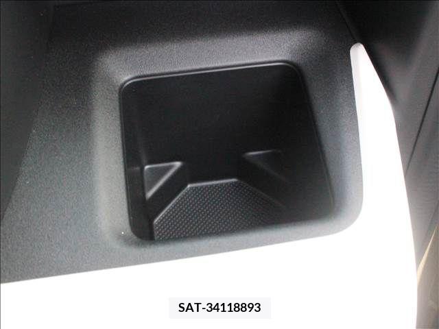 Suzuki SPACIA 2022-11 368546-27