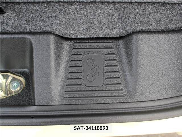 Suzuki SPACIA 2022-11 368546-7