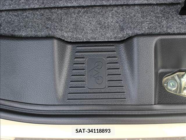 Suzuki SPACIA 2022-11 368546-6