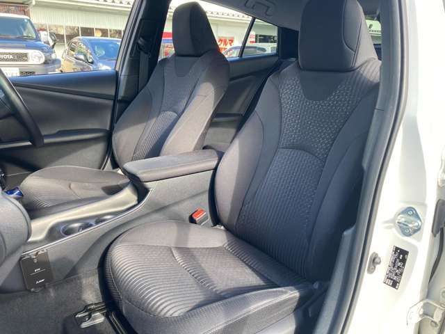 Toyota PRIUS 2018-07 259-16