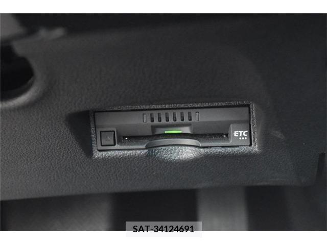 Toyota PRIUS 2021-06 347552-2